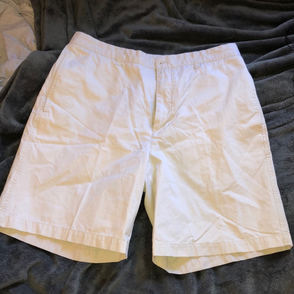 Vineyard vines shorts